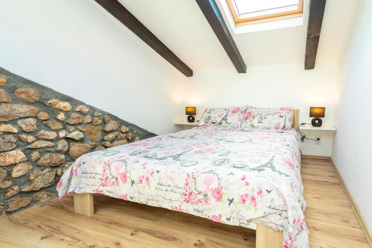 Holiday Home Casa Bianca Malinska Dış mekan fotoğraf