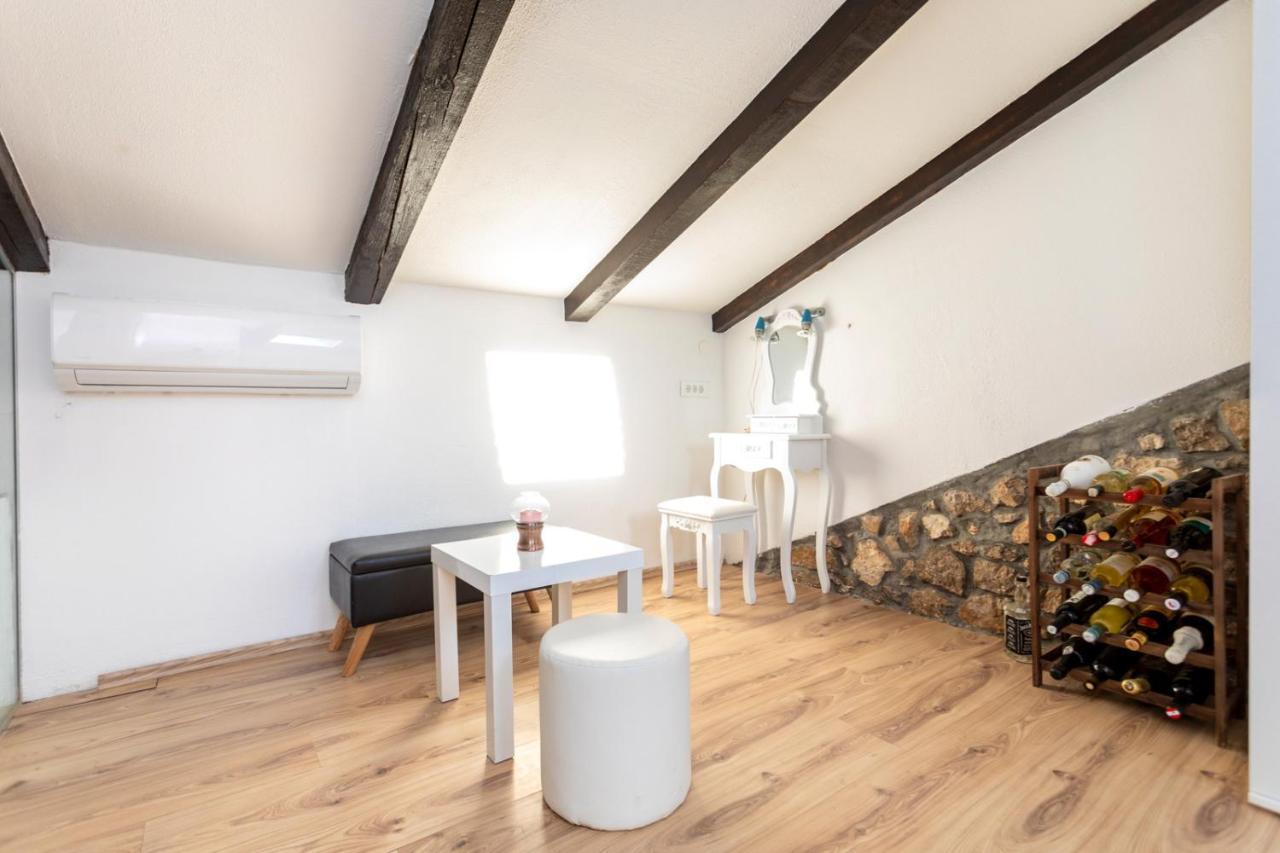 Holiday Home Casa Bianca Malinska Dış mekan fotoğraf