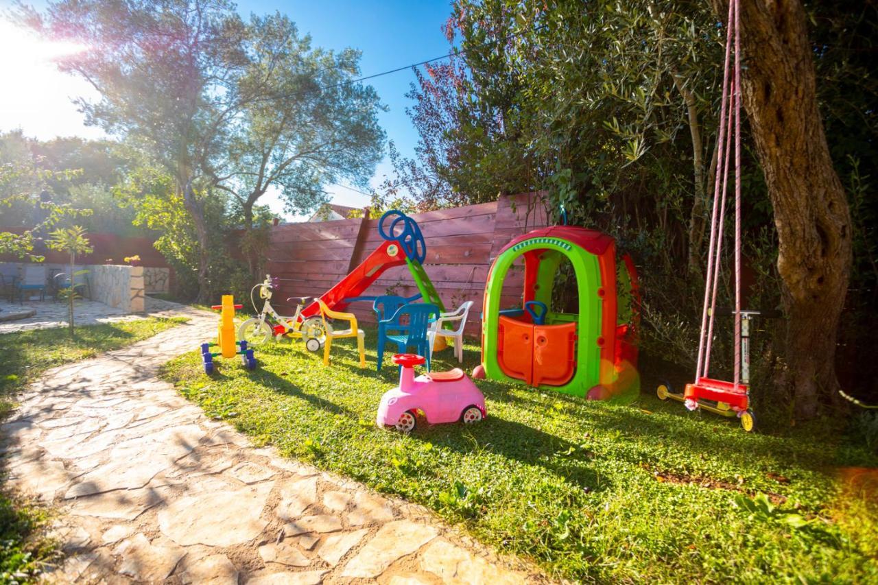 Holiday Home Casa Bianca Malinska Dış mekan fotoğraf