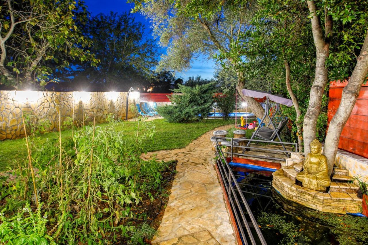 Holiday Home Casa Bianca Malinska Dış mekan fotoğraf